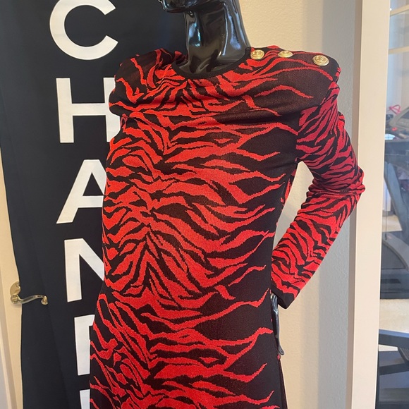 ❤️TRADED❤️Balmain zebra red black gold L button mini dress long sleeve 44 France - Picture 3 of 16